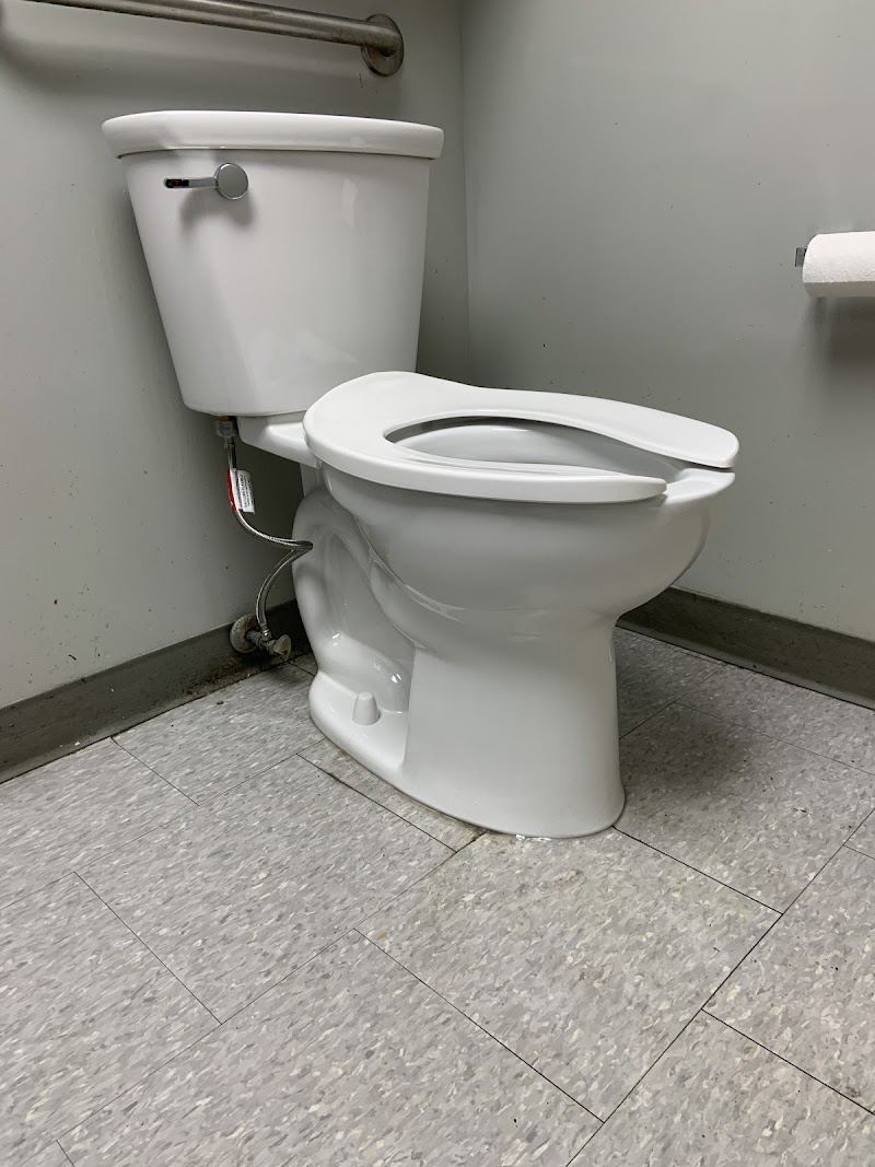 Couverture Plumber To Your Door of Toronto