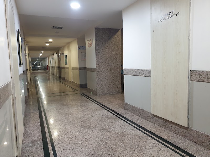 Apollo Hospitals | Best Hospital in Indore - photo 3
